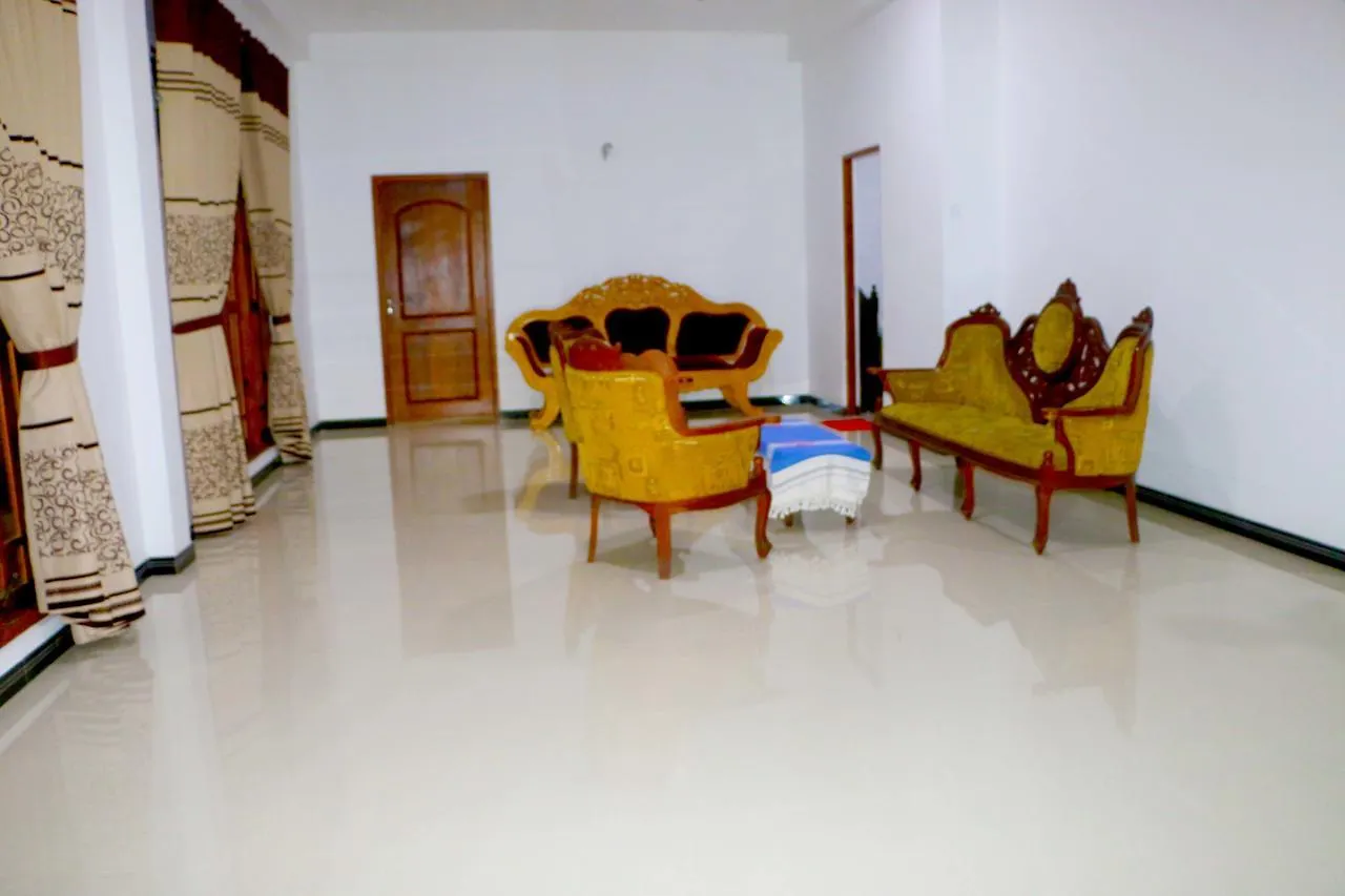 בית הארחה קנדי Little Nest Hanthana