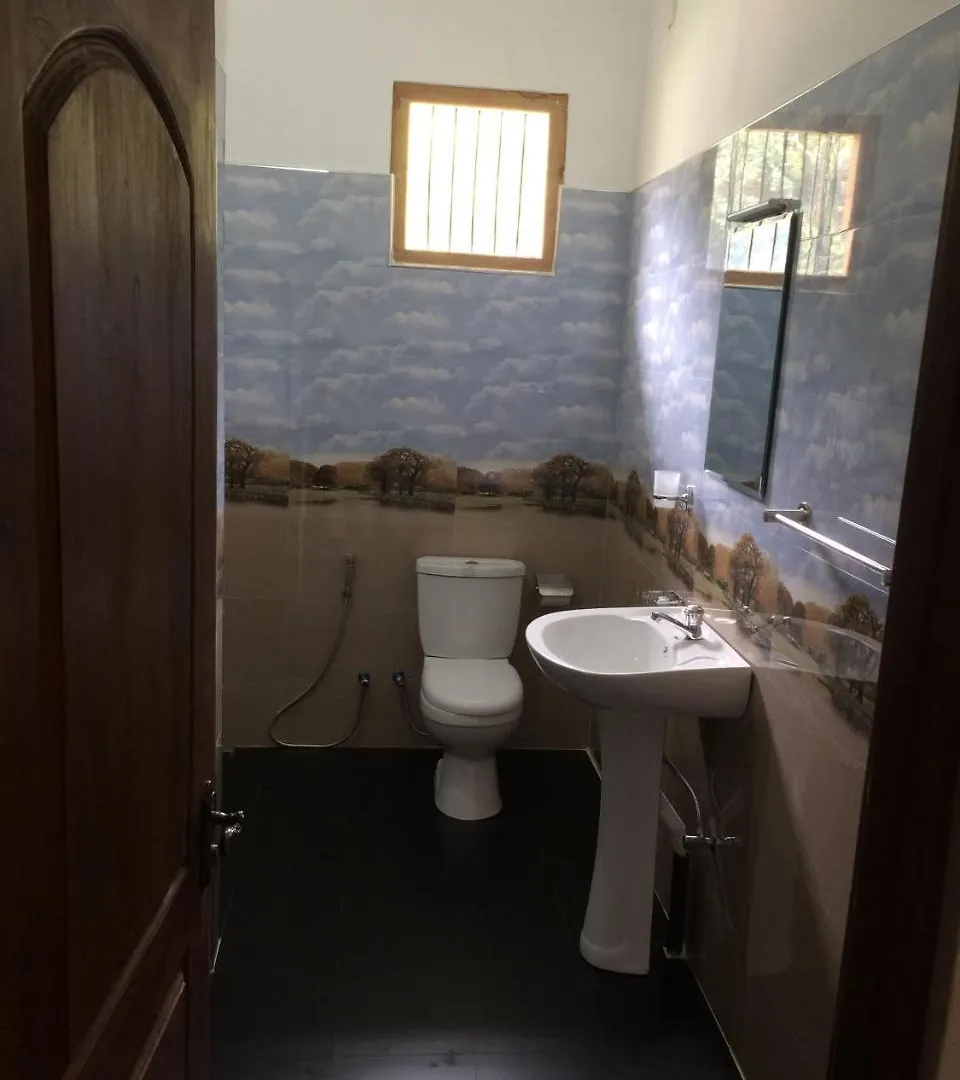 קנדי Little Nest Hanthana בית הארחה